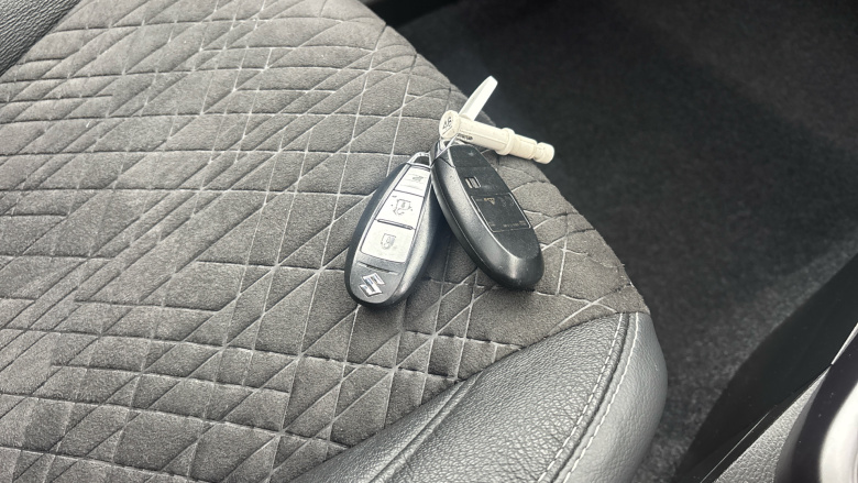 Suzuki Vitara 1.4 Boosterjet 48V Hybrid SZ5 5dr Petrol Estate